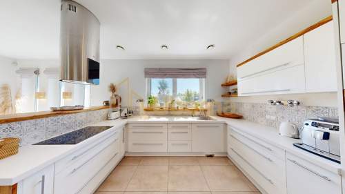 Ekskluzywna Rezydencja z Prywatną Strefą Home SPA