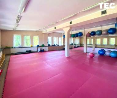 Kasprzaka 2 1000 m Medyczna Edukacja negocjuj Cenę