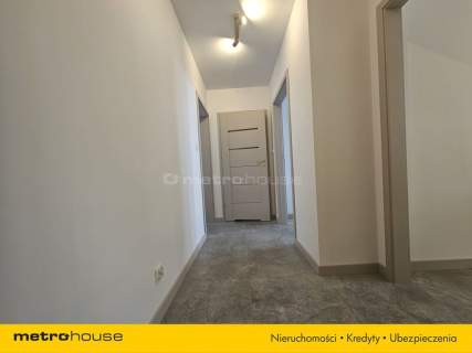 Os.Jar dwa pokoje 47m2, pierwsze piętro z garażem