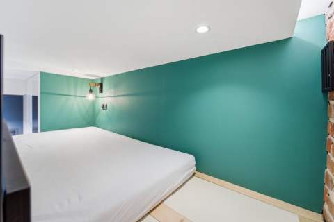 Unikalna kawalerka w stylu loft z antresolą
