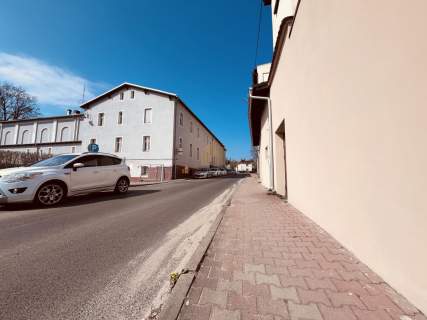 Dawny zakład produkcyjny/Trzebnica/600m2 lokal/800