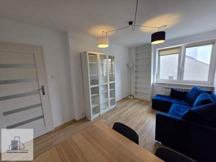 3 niezależne pokoje z oddzielną kuchnią i balkonem Super lo
