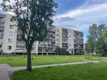 widna kuchnia, loggia 3m2, piwnica 4m2. Wsch-Zach