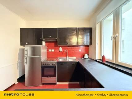 3 pokoje, duży balkon, blisko metro Imielin 600m