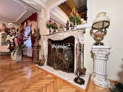 Wyjątkowy dom w centrum z przestrzenią usługową 