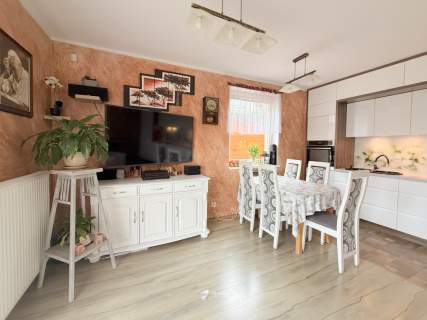 Borkowo pod Gdańskiem 4 pokoje z ogrodem 136m