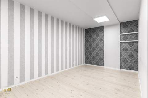 Lokal na parterze z witryną 210m2 - Lublin, Węglin