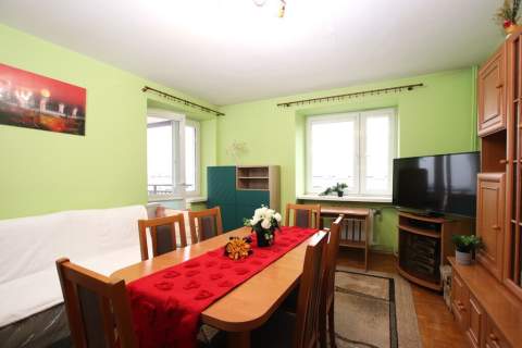 Przestronne 3 pokoje z loggią   Koło, ul. Kolejowa