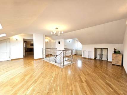 Elegancki dom wolnostojący 250 m2 / Wysoki standard / Zamiana...