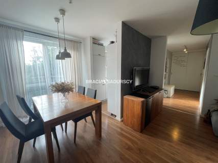 2 pok/ balkon/klimatyzacja/ ul. Borkowska