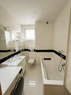 Kabaty 4 pokoje 2 łazienki balkon 14 m metro 8 min