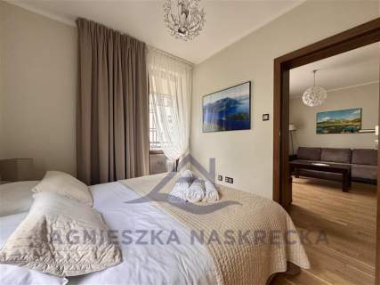 APARTAMENT Z TARASEM I PIĘTRO MIELNO 300m pla