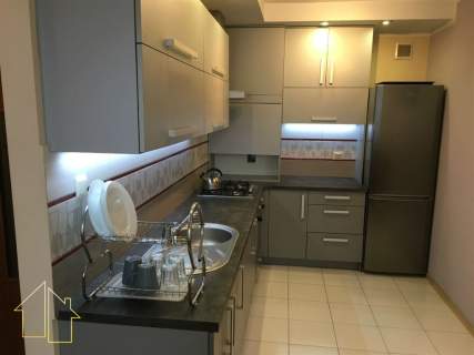 Mieszkanie do wynajęcia - 1 pokój z odrębną kuchnią i WC - 35m2