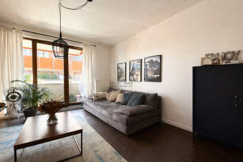 2M Garaż Balkon Kameralna okolica Zieleń
