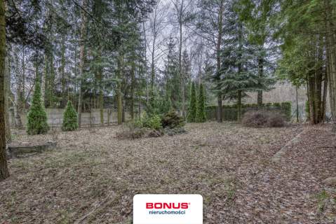 Sad i pół bliźniaka nad Narwią na działce 1708m2