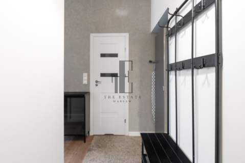 Nowa Kamienica Metro Gotowe Do Wejścia