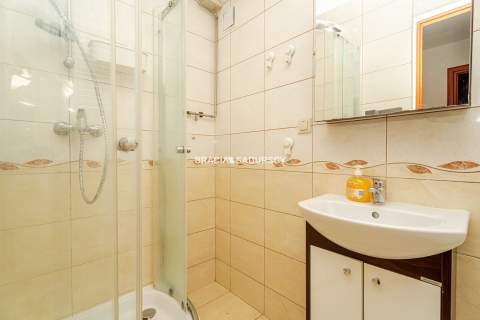 Kraków Skarbińskiego dwa oddzielne pokoje 44m2