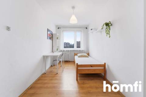 67 m przy Dolinie 3 Stawów 4 pokoje Balkon
