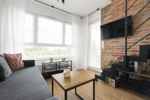 Loft w Sercu Zawad-Twój Kawałek Nieba w Wilanowie