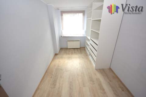3 pokoje do wejścia/balkon/1 p/co miejskie