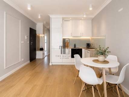 Luksusowy Apartament /2 pokoje / Garaż podziemny