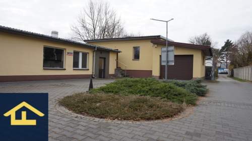 Budynek użytkowy w Karczewie