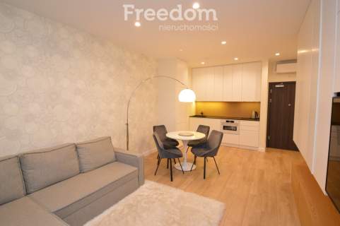 Apartament 2pok. w Apartamentowcu Oleander House