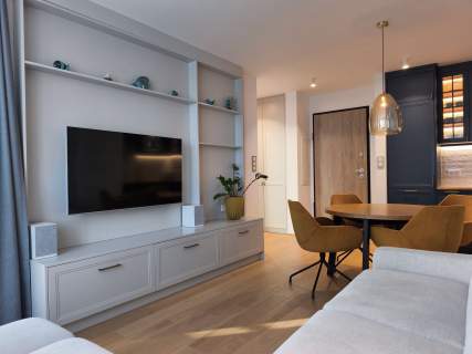 Piękny, nowy apartament urządzony 2-pok. Garnizon bezpośr.
