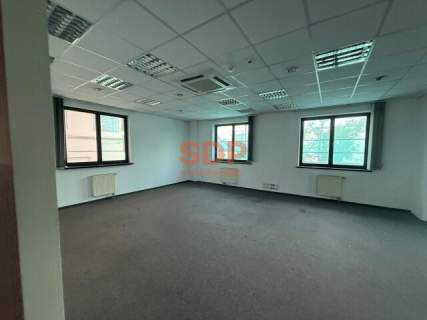 Do wynajęcia powierzchnia biurowa 576,62 m2 Blisko lotniska