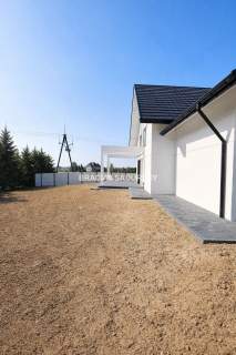 Nowoczesny dom z ogrodem 155m2