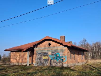 Dom wolnostojący PARTEROWY  Radzanów k. Buska-Zdroju , surowy...