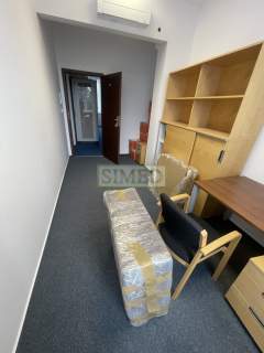 Wysoki standard,recepcja,dostęp24h,parking,ochrona