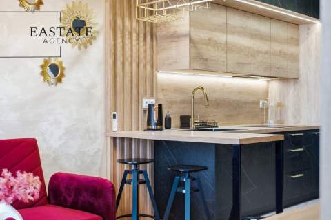 Piękny apartament w Pierwszej Dzielnicy