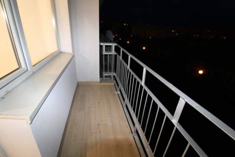 Nowoczesne 2 pok. w bloku, balkon