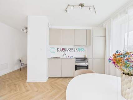 HUZAR 2 pokoje Balkon 14 m 43,30 m winda