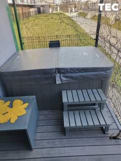Mieszkanie z 2 ogródkami i jacuzzi 50 m Czyży