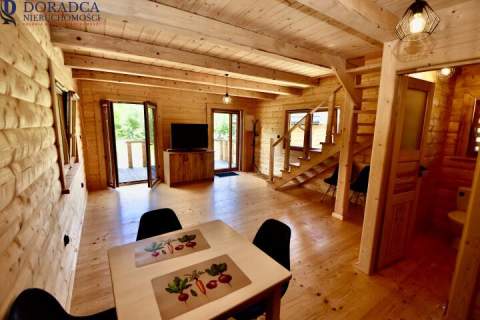 Nowe drewniane domki w Jaszczurowej