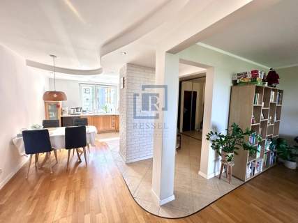 4 pokoje Os. Kuchnia-jadalnia Balkon Piwnica