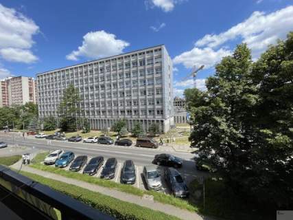 2 pokoje w centrum Katowic ul. Moniuszki Winda Parking za bramą