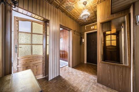 Trzy pokoje winda balkon Łazarz
