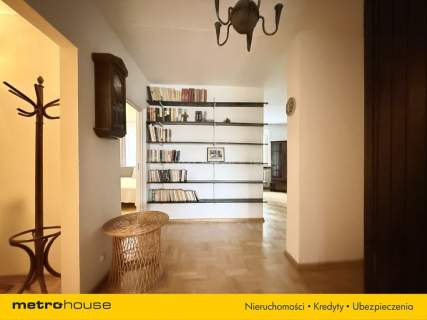 3 pokoje, duży balkon, blisko metro Imielin 600m