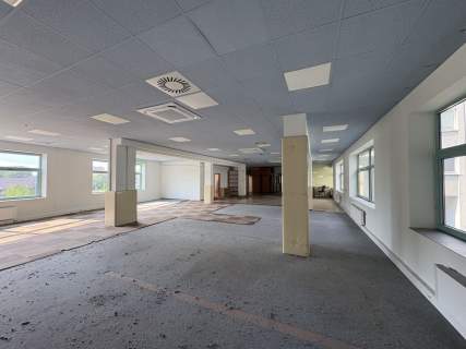Lokal użytkowy 383 m2 Podgórze Duchackie