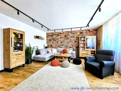 Po generalnym remoncie / Mieszkanie 104 m2 plus taras 14 m2 nad