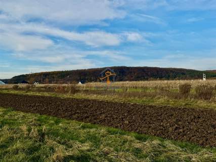 Rusicice, gm. Czernichów. 27 ar w zielonej okolicy