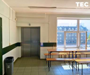Kasprzaka 2 1000 m Medyczna Edukacja negocjuj Cenę