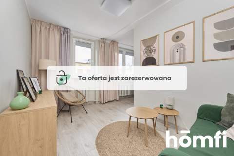 Przestronna kawalerka z garderobą w centrum