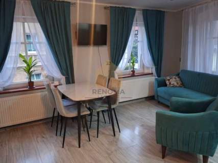Jelenia Góra / Mała poczta / 36m