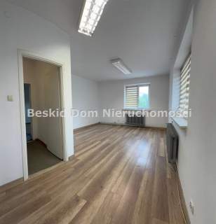 Nieruchomość komercyjna do wynajęcia, 43,7 m2, Bielsko-Biała