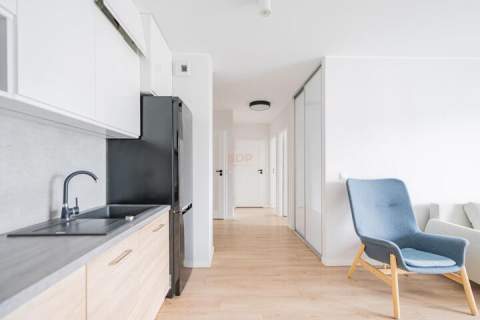 Tarnogaj Gazowa 60m2 3pokoje dwa parkingi
