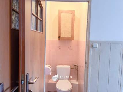 42,3 m 2 pokoje Balkon Blisko SKM